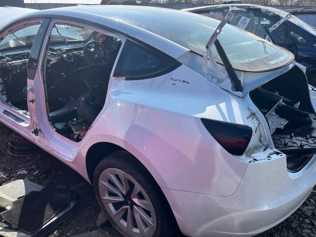 фото №1, Чверть лівий задня tesla 3 ppsw