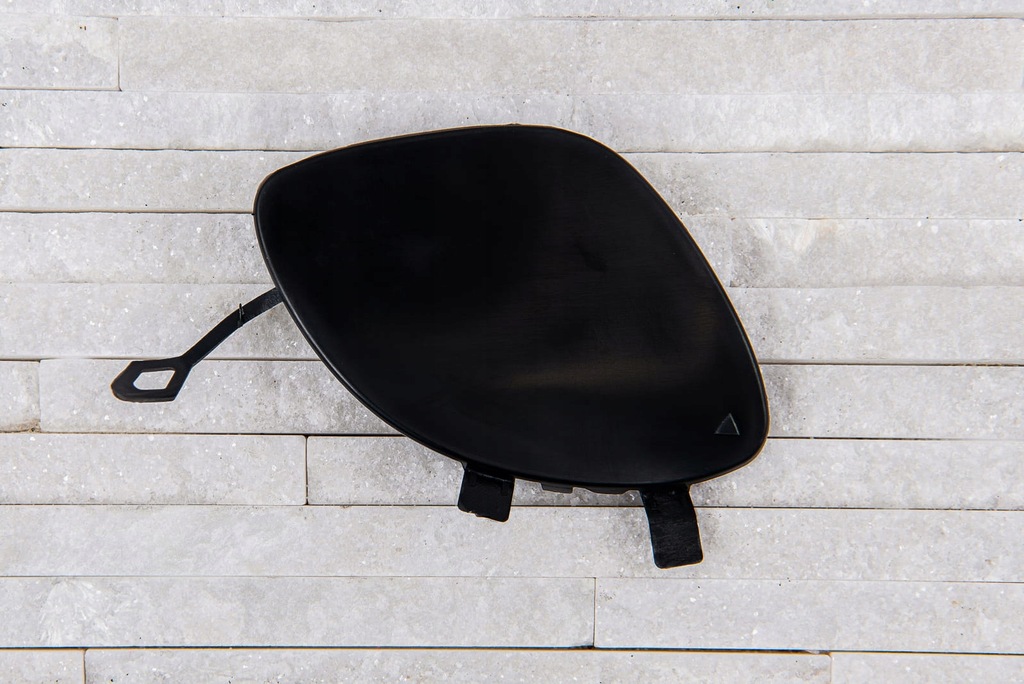 фото №8, Mercedes e-class w213 2016-23 заглушка фаркоп буксировочный перед a2138850222