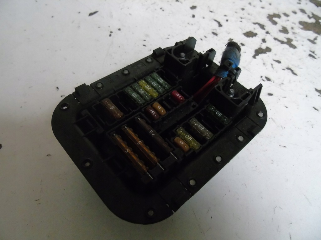 фото №1, Модуль коробка предохранителей a2225403150 mercedes w205