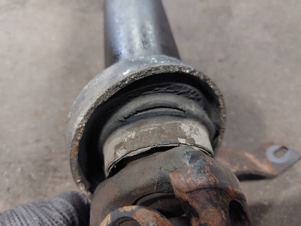 фото №5, Wał привідний audi a6 c5 2.5 tdi автоматична коробка передач 4b0521106f