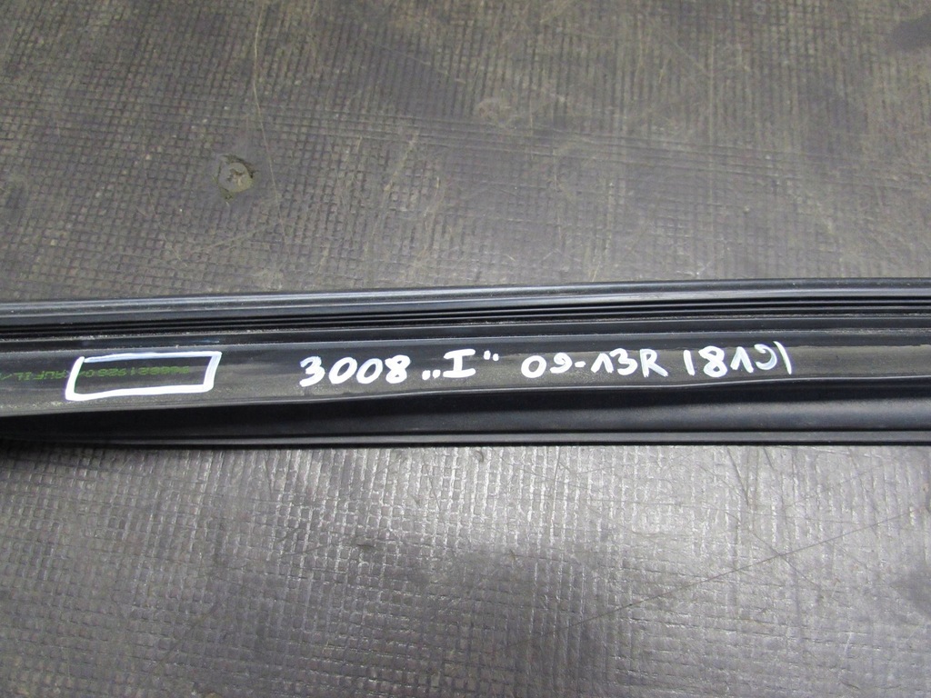 фото №8, Молдинг прокладка peugeot 3008 i 09-13r 9688219280