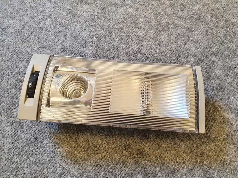 фото №1, Vw t5 t6 7e5947291 лампа освещение кабины оригинальный номер