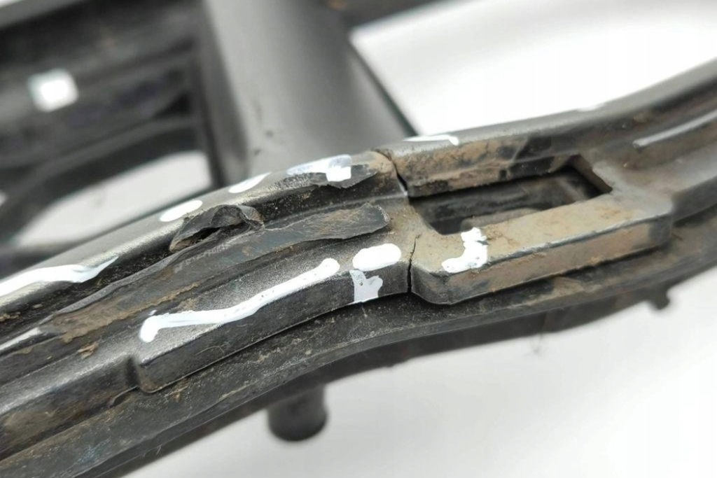 Купить Решётка бампера средняя hyundai 86561j9010b 1.6l 2019