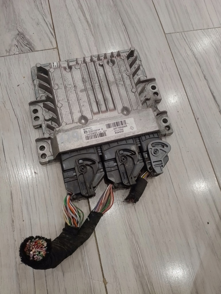 фото №1, Бортовой компьютер блок управления 237102426r s180153104a renault scenic iii megane iii