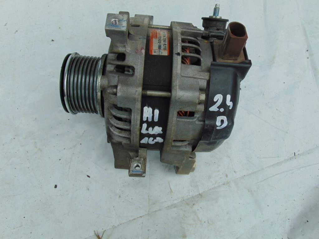 фото №1, Генератор hilux 2.4d 16- 27060-0l110