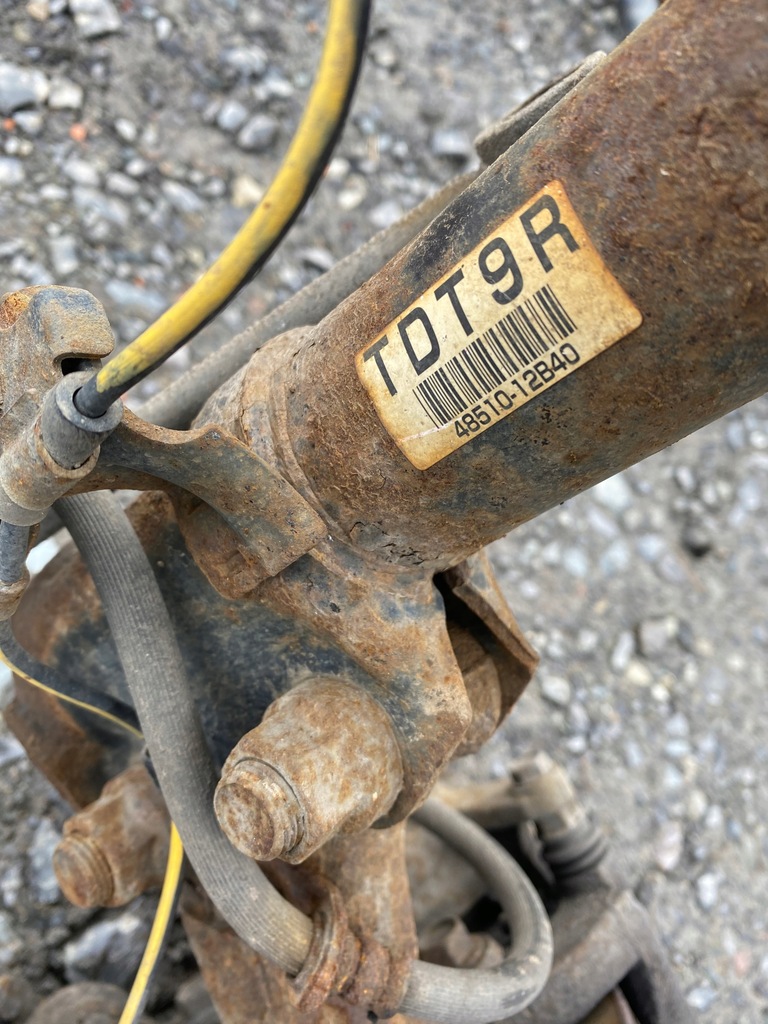 фото №5, Toyota auris 1.6 амортизационная стойка правый перед 48510-12b40