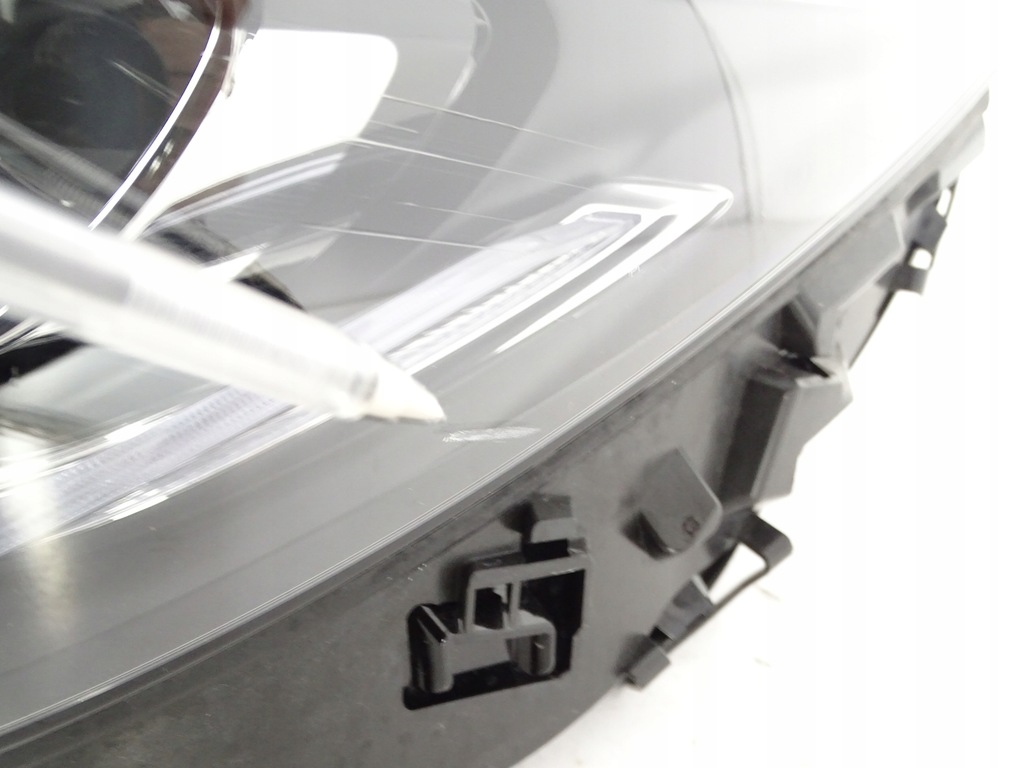 фото №7, Лампа передняя левая mercedes cla 118 full led