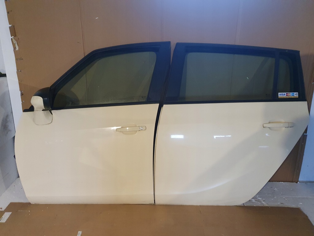 фото №1, Opel zafira c lift дверь перед задняя левая сторона демонтаж