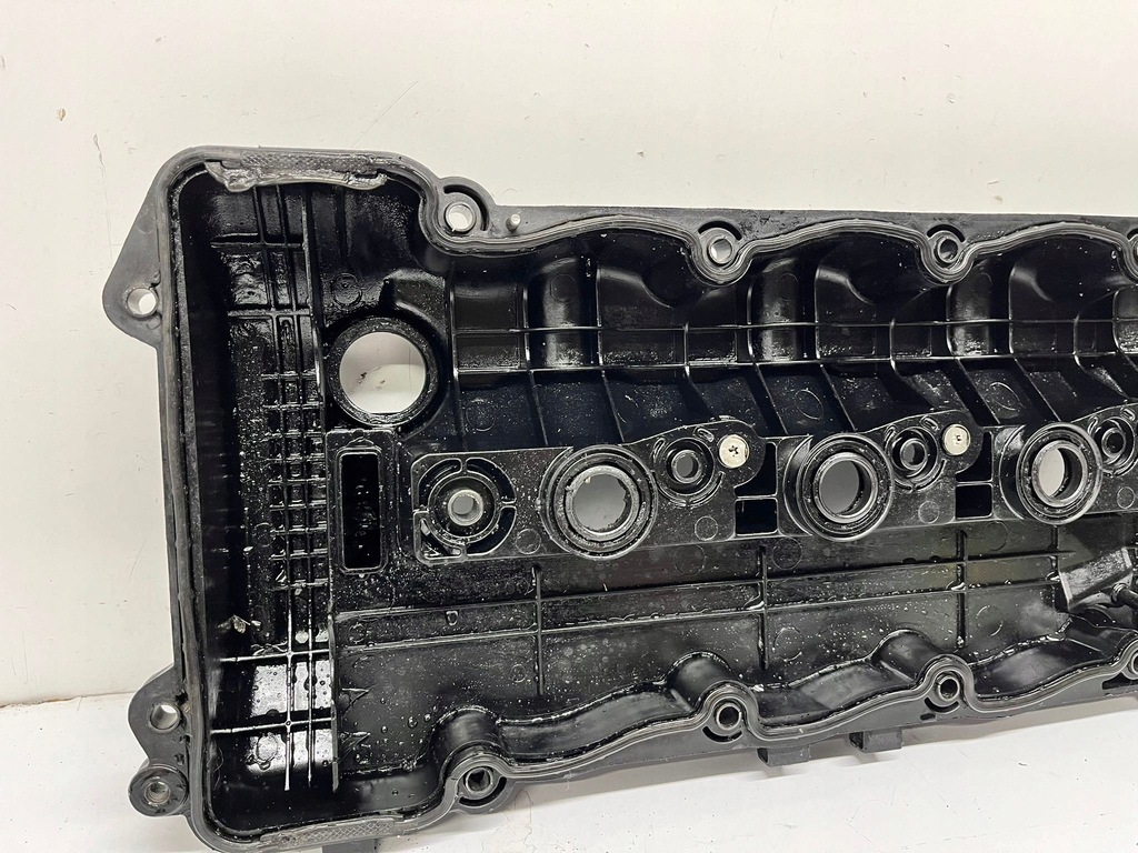 фото №6, Hyundai ix35 i40 kia sportage carens iv 1.7crdi d4fd кришка клапанів