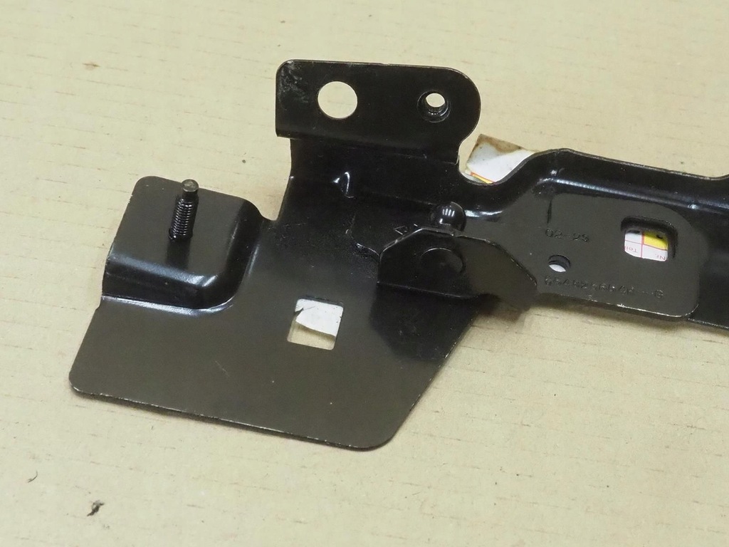 фото №9, Renault zoe кронштейн правый кронштейн крыла 631420809r