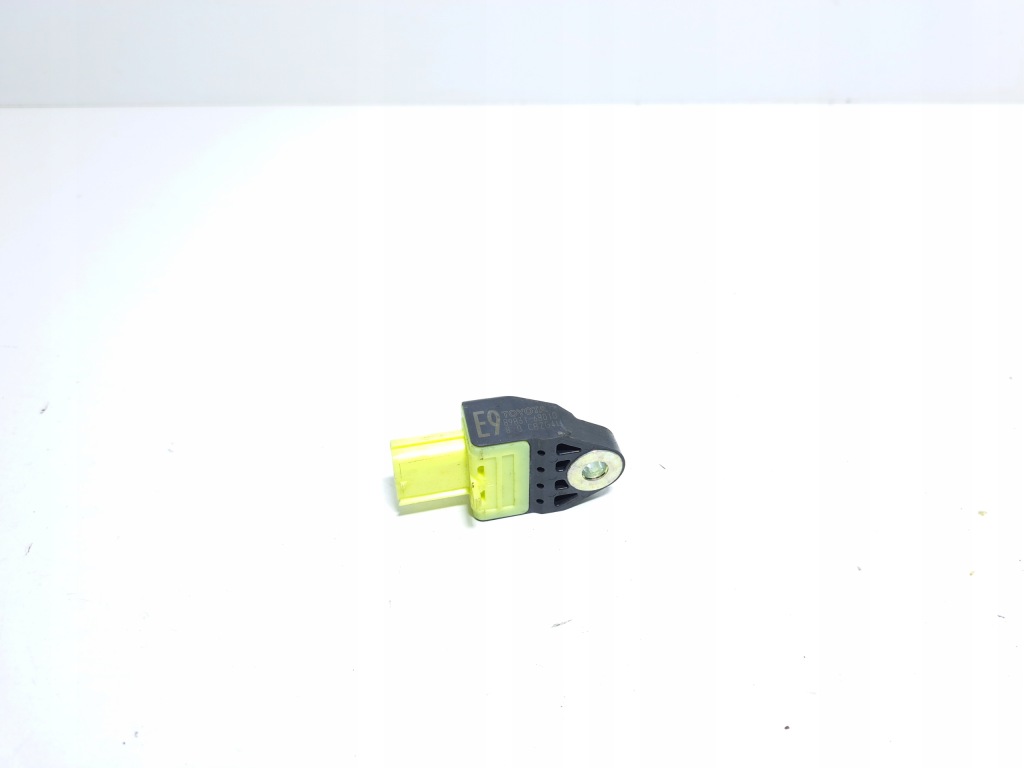 фото №1, Lexus gs iv датчик модуль удару ударний