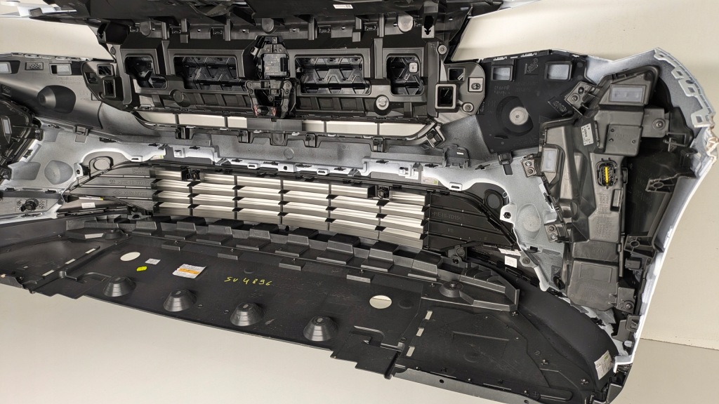 Бампер перед renault espace vi austral рестайлинг  alpine 2025- с Разборки