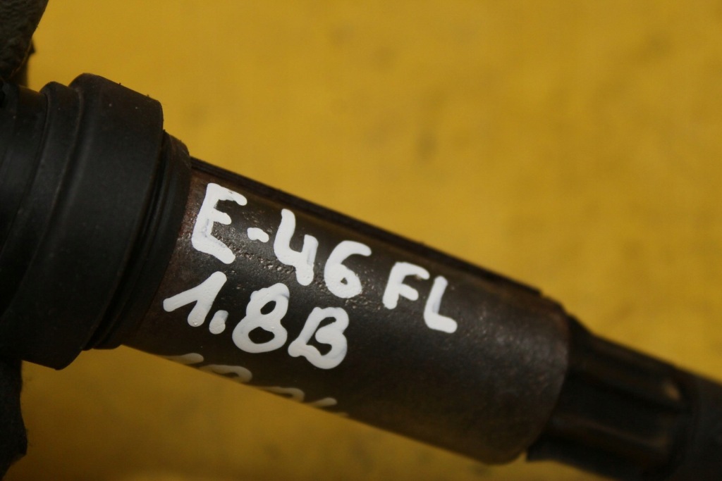 Котушка запалювання bmw e46 fl 1.8b 0221504100 Зі Шроту