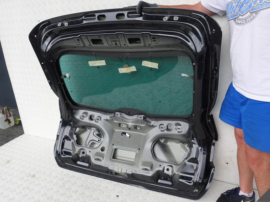 фото №11, Maserati levante m161 кришка багажника кришка скло задня