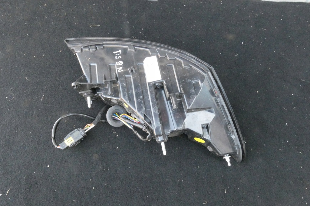 фото №7, Citroen ds9 лампа правая левая задняя 9823531580 9824202480