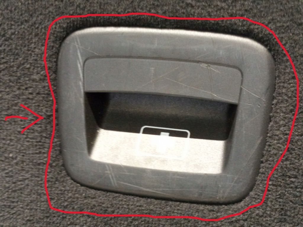 фото №9, Bmw оригинальный номер 7437704 5' g31 пол обшивка коврик багажника задняя