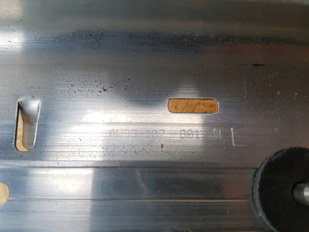 фото №4, Jaguar xj молдинг кронштейн порог