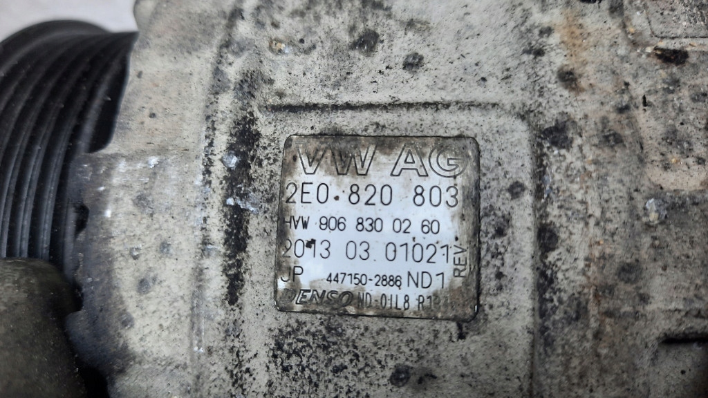 фото №10, Компрессор кондиционера vw t5 t6 crafter 2e0820803h повреждённый