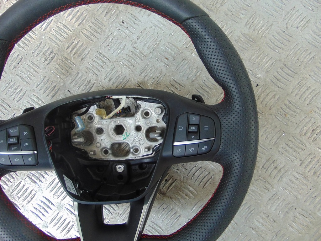 фото №8, Ford puma mk2 воздуховод кожаный лепестки переключения 2019-