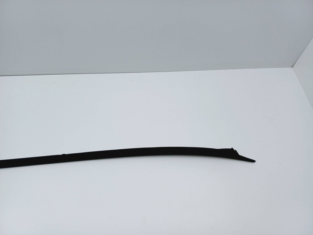 Молдинг скло лобове правий перед opel corsa c 3d hb 316219989 nr315 Зі Шроту