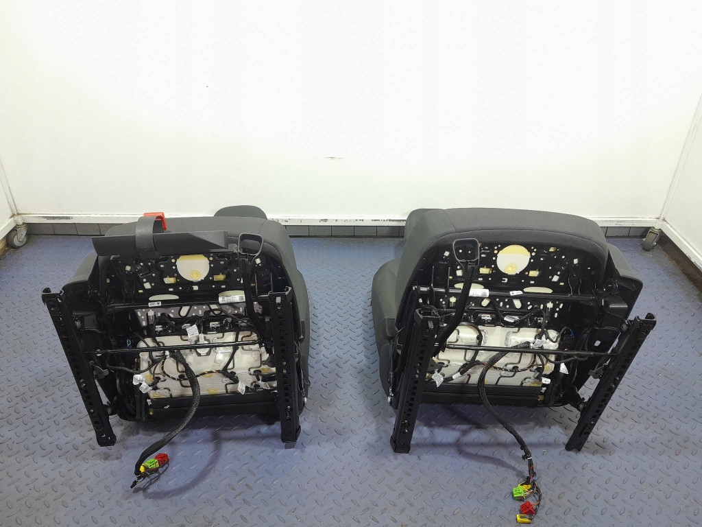 Audi a3 8y hb 5d сидіння заднє сидіння сидіння оббивка обшивки двері комплект eu Зі Шроту