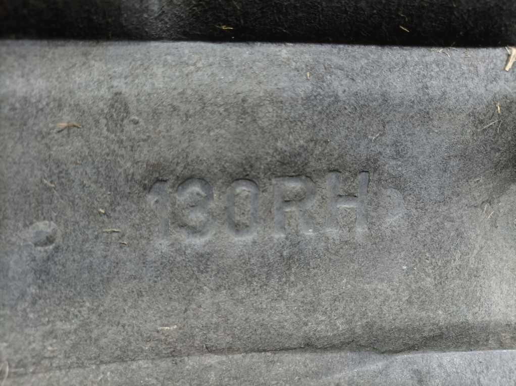 фото №5, Toyota auris ii lift kombi підкрилок тканинний задні праве