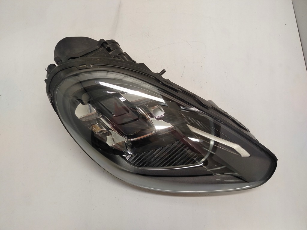 фото №10, Porsche cayenne 7p lift full led лампа правая левая idealne