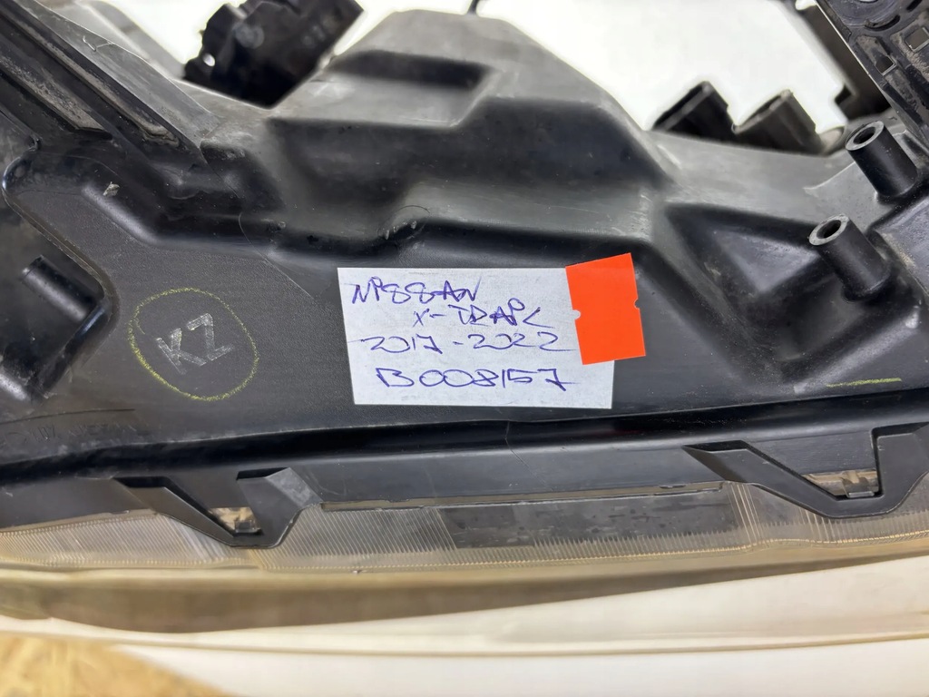 фото №12, Nissan x-trail t32 2018 лампы передние