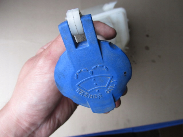 фото №5, Kia sportage iii 1.7 crdi бак омывателя ксенон 98610-3u500