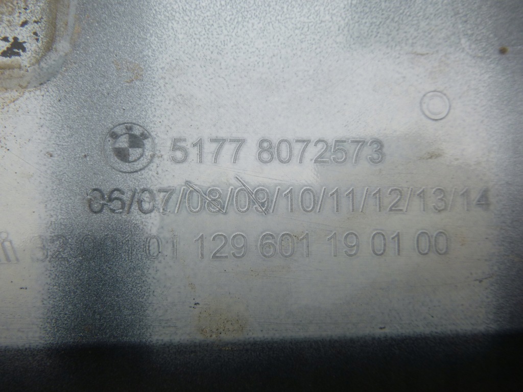 Молдинг поріг ліва накладка поріг bmw 1 f40 m-pakiet оригінальна 51778072573 Доставка