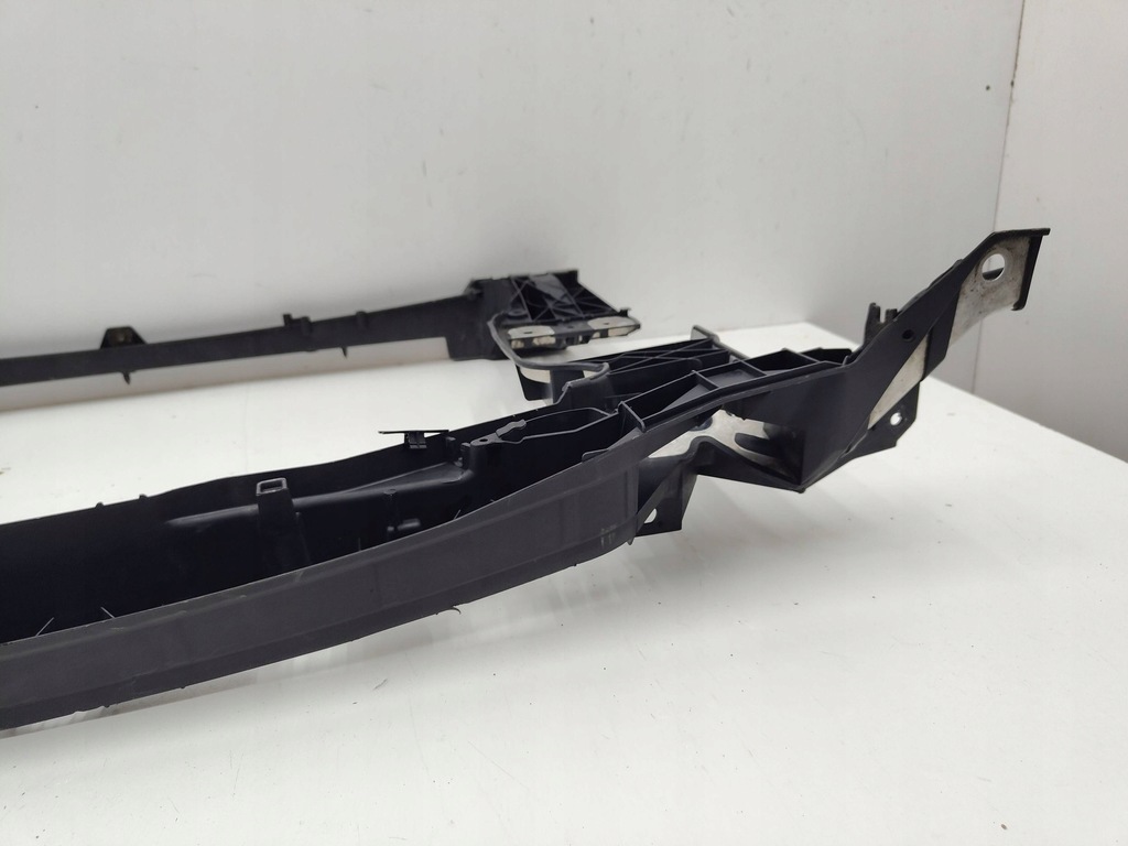 фото №10, Audi a4 b9 pas передний усилитель 8w0805594