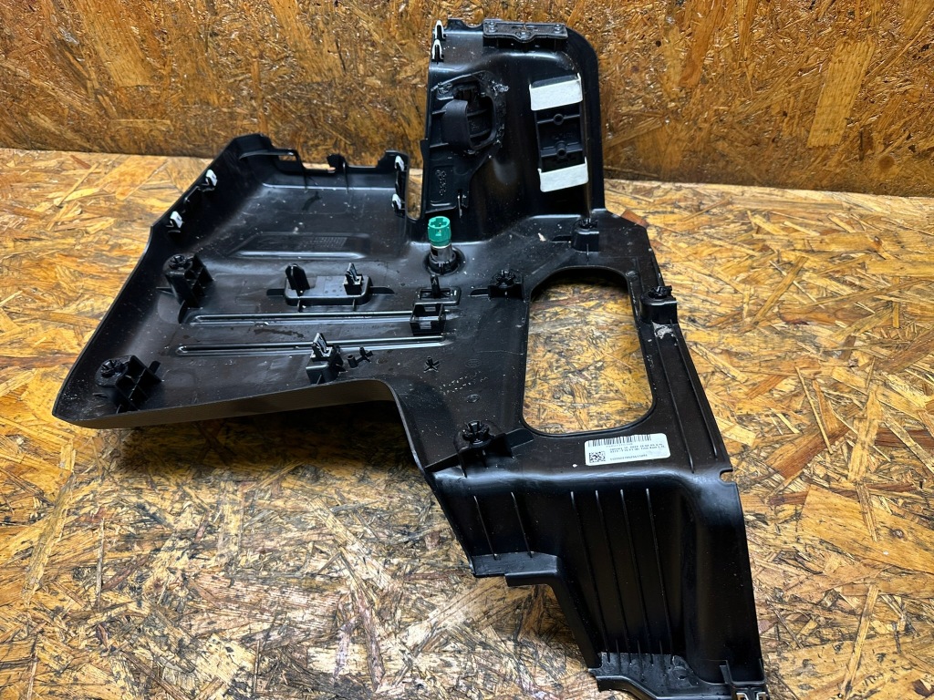 фото №12, Обивка обшивка багажника левый jeep wrangler jl 6fg53trmah