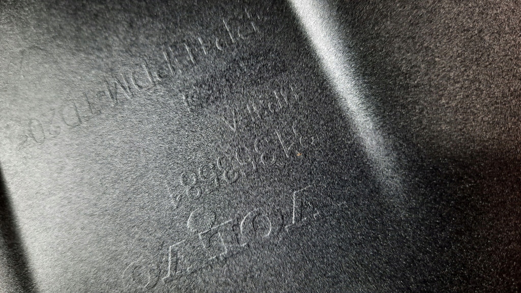 фото №14, Накладка бампера задня 31353581 volvo xc70 ii lift 14-16r