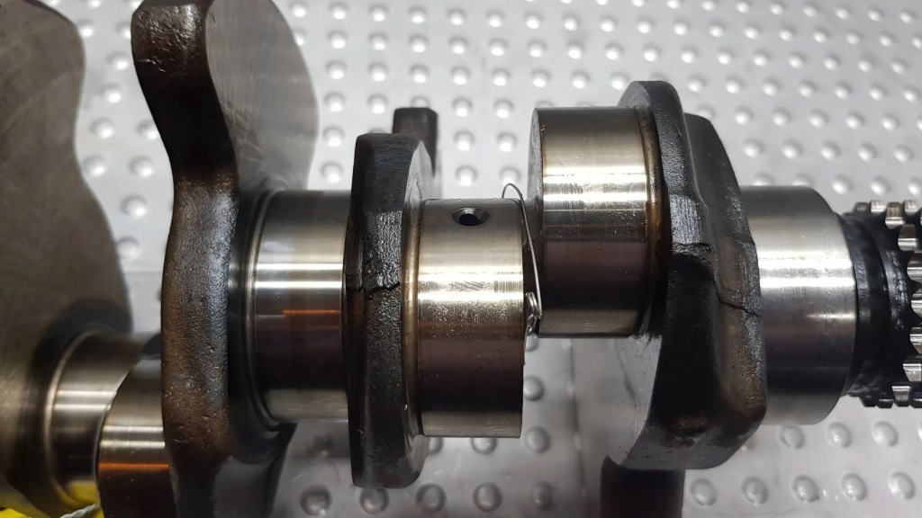 Wał коленчатый r27201 mercedes e w211 w219 3.0 3.5 v6 m272 Оригинал