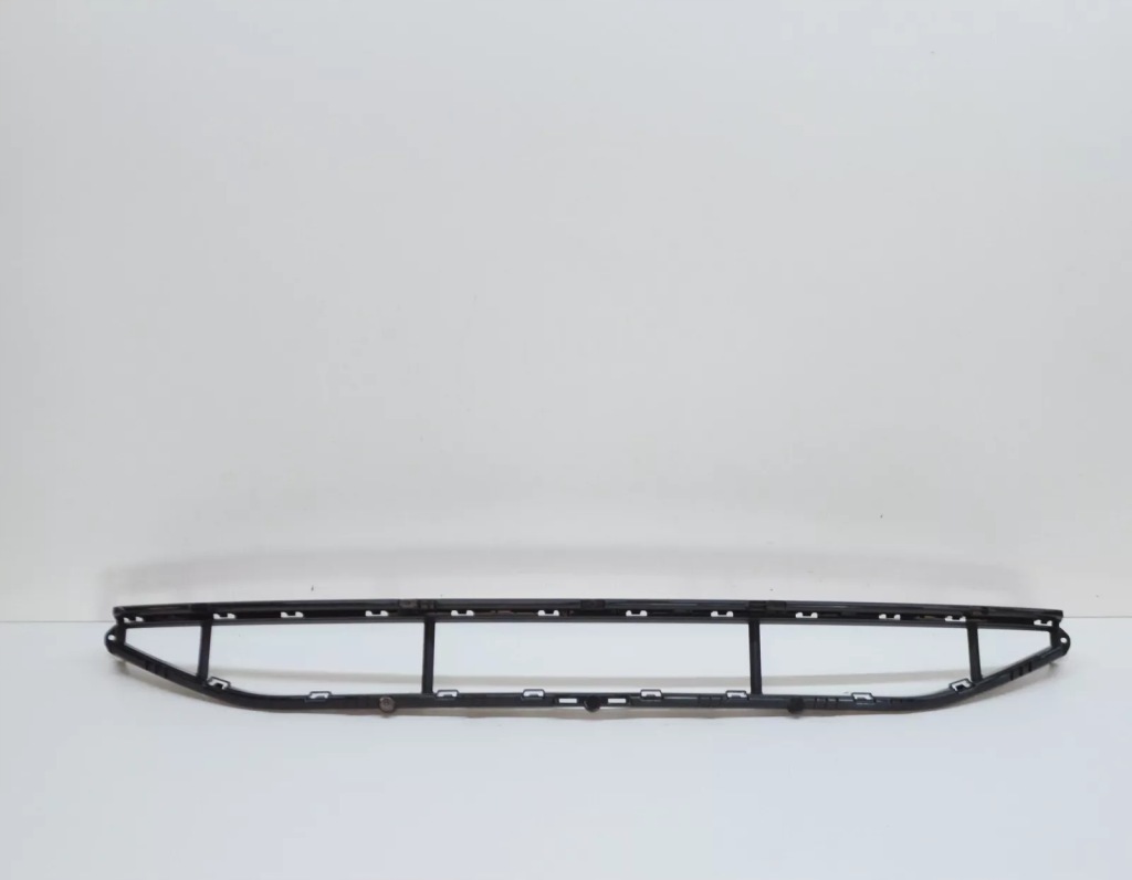 Audi e-tron sportback gea бампер передний средний нижний решётка радиатора 4ke8076479b9 Доставка