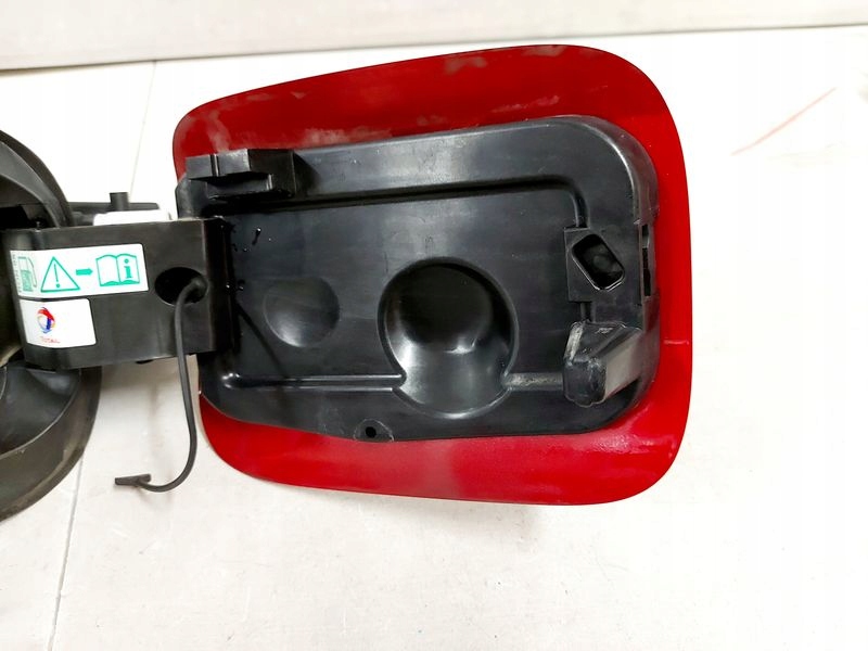 фото №6, Peugeot 308 2 ii t9 lift крышка заливной топлива klqv 9817504180