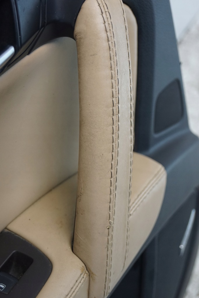 фото №10, Обшивка дверь левый задняя audi q7 4l