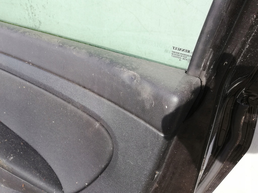 фото №8, Двері праве renault megane iii coupe 09-