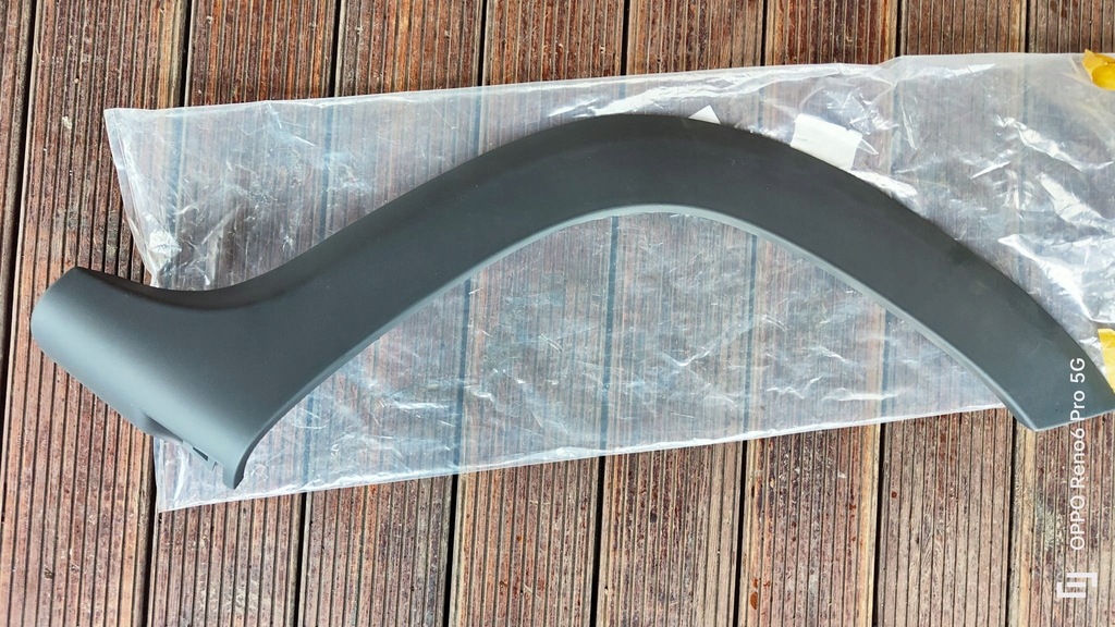 фото №7, Dacia duster молдинг крыла левая задняя 788a33613r