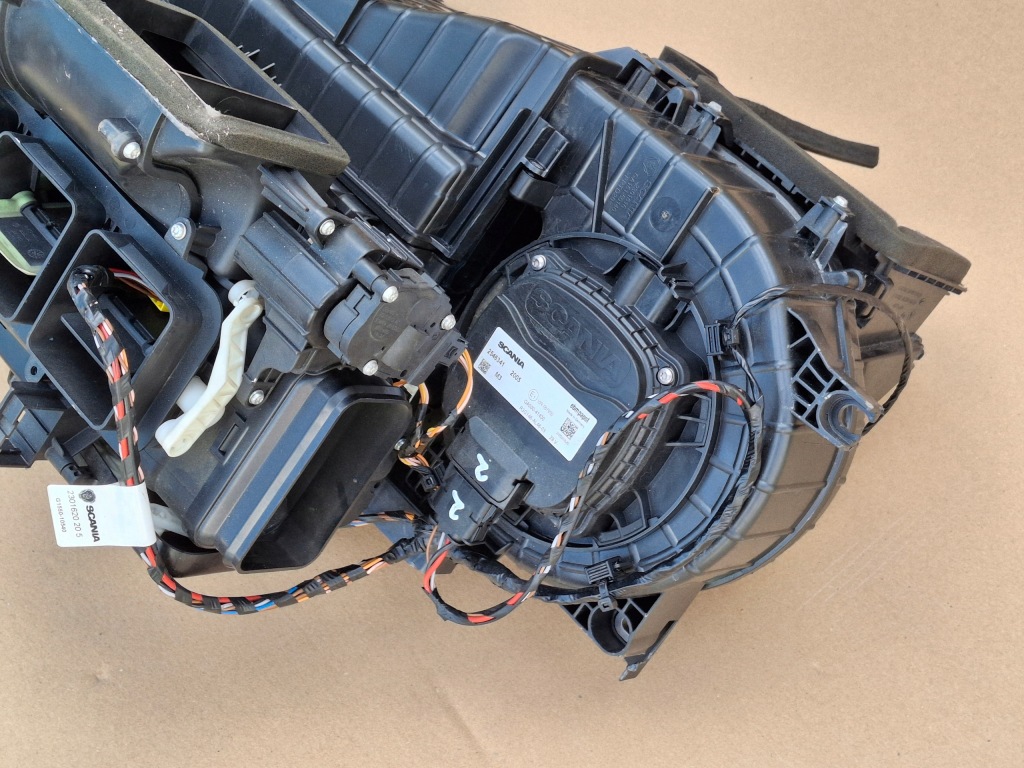 Scania r s обігрівач корпус радіатор вентилятор 2301518 Зі Шроту