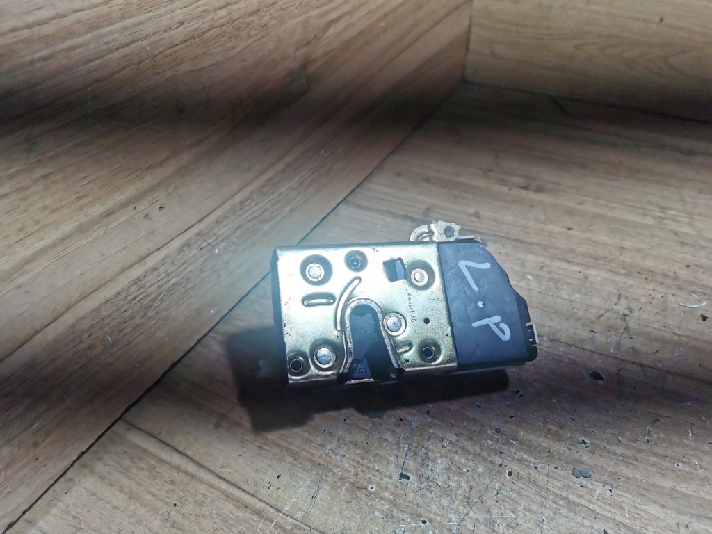 фото №1, Замок левый перед citroen c5 i lift 6 pin