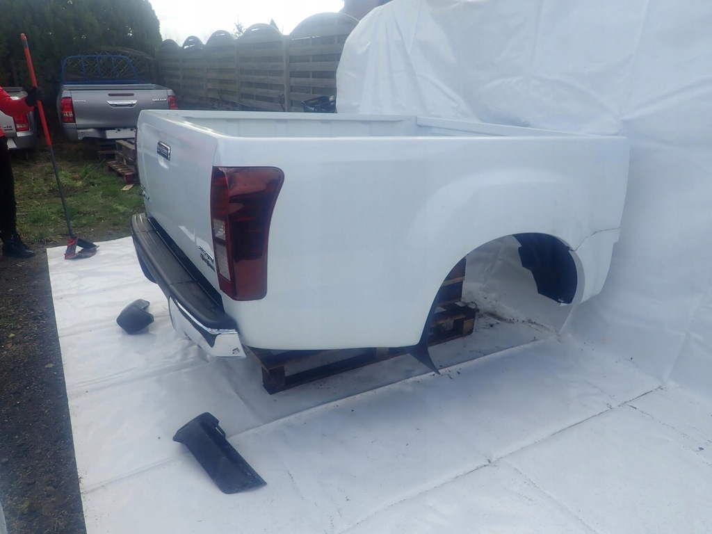 фото №12, Isuzu d-max ii 11- кузов обшивка комплектна