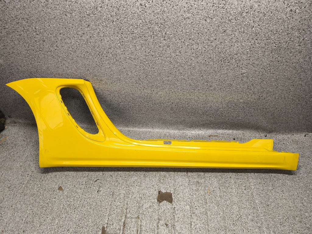 фото №1, Porsche cayman boxster 982 порог правый молдинг порог правая