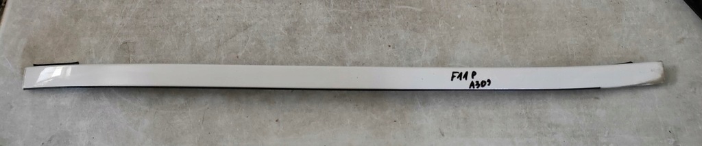 фото №1, Bmw f10 f11 молдинг стекло правая alpinweiss