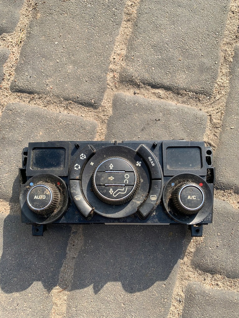 фото №1, Peugeot 508 панель кондиционера обдув 96738323xt