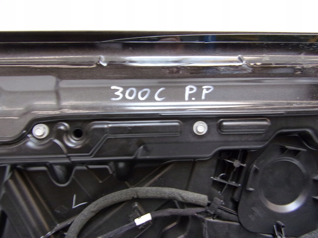 фото №12, Chrysler 300c lancia thema двері праве перед