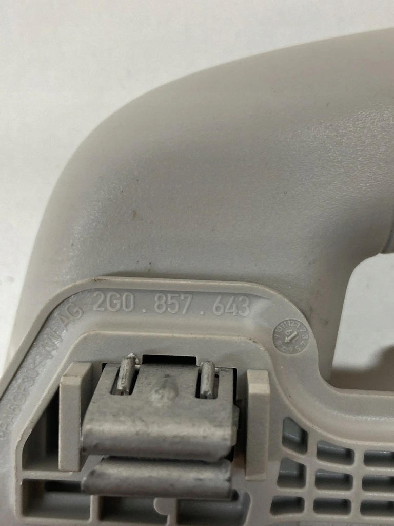 фото №7, Skoda kamiq 2019 ліва сторона кронштейн / ручка стельова задня