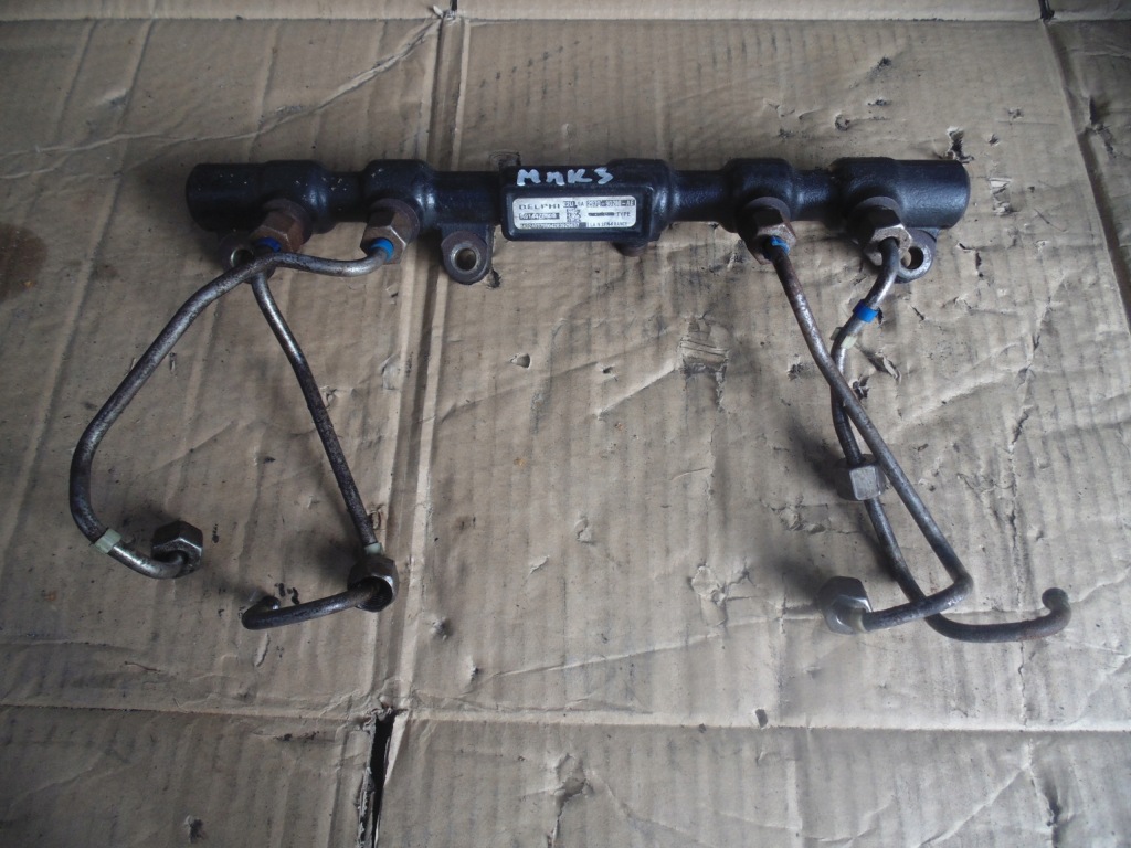 фото №1, Молдинг впрыскная ford mondeo mk3 2,0 tdci