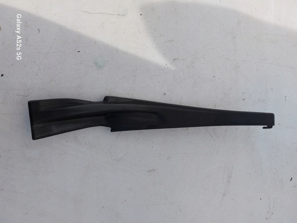 фото №1, Заглушка жабо права nissan micra v eu