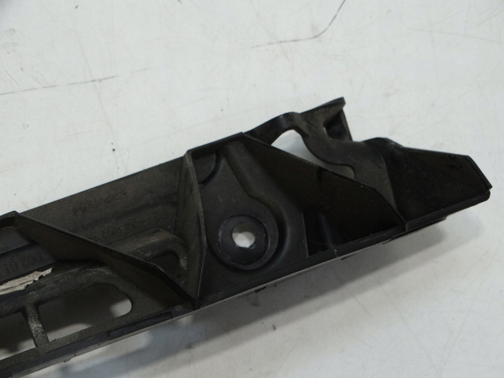 фото №6, Напрямна бампера правий задня octavia ii 2 1z0 1z9 lift